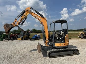 Mustang 350Z excavator specs (2012 